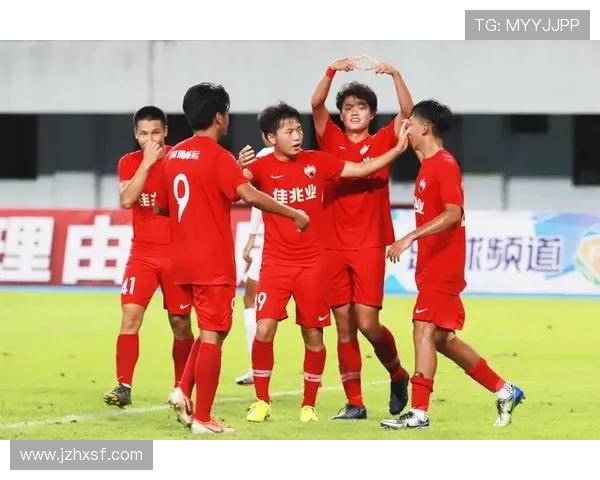 青年赛分析：V5团队配合展现出色默契与战术执行力